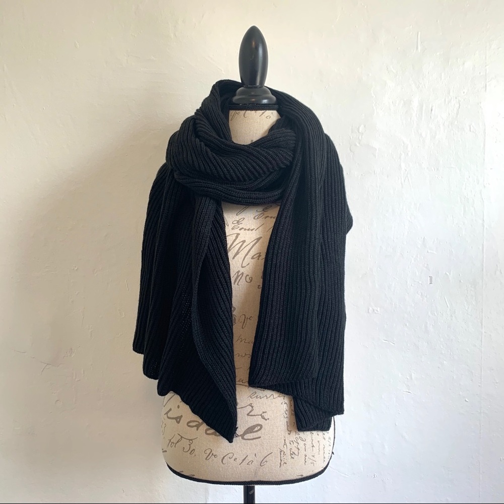 Black Knitted Scarf Shawl
